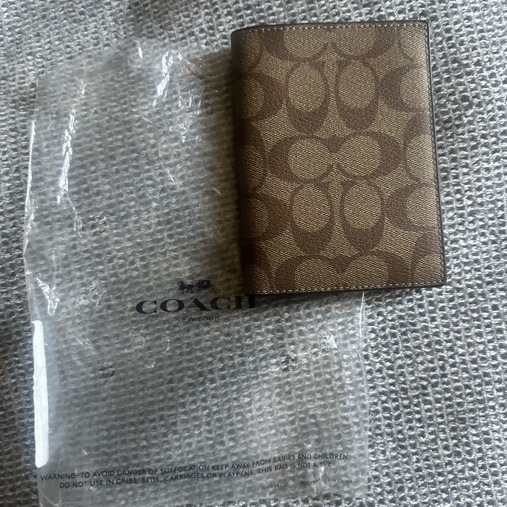 Coach Brown Key Card Holder Signature Design
